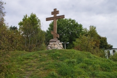 Крест на месте Ольгинской церкви